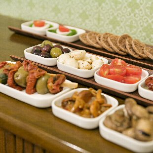 Maku Plates